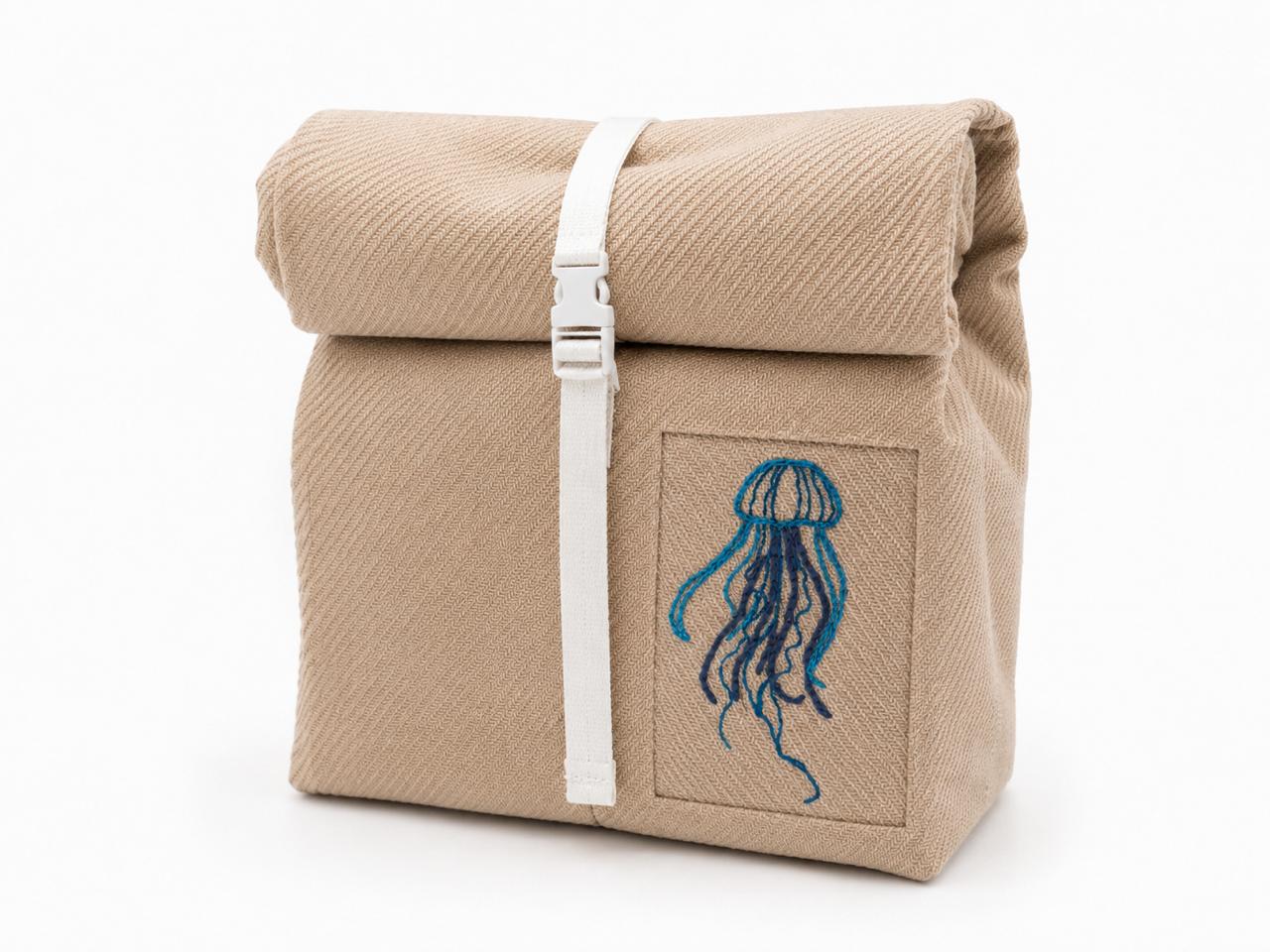 Lunch Box Abyssé brodée d’une méduse bleue